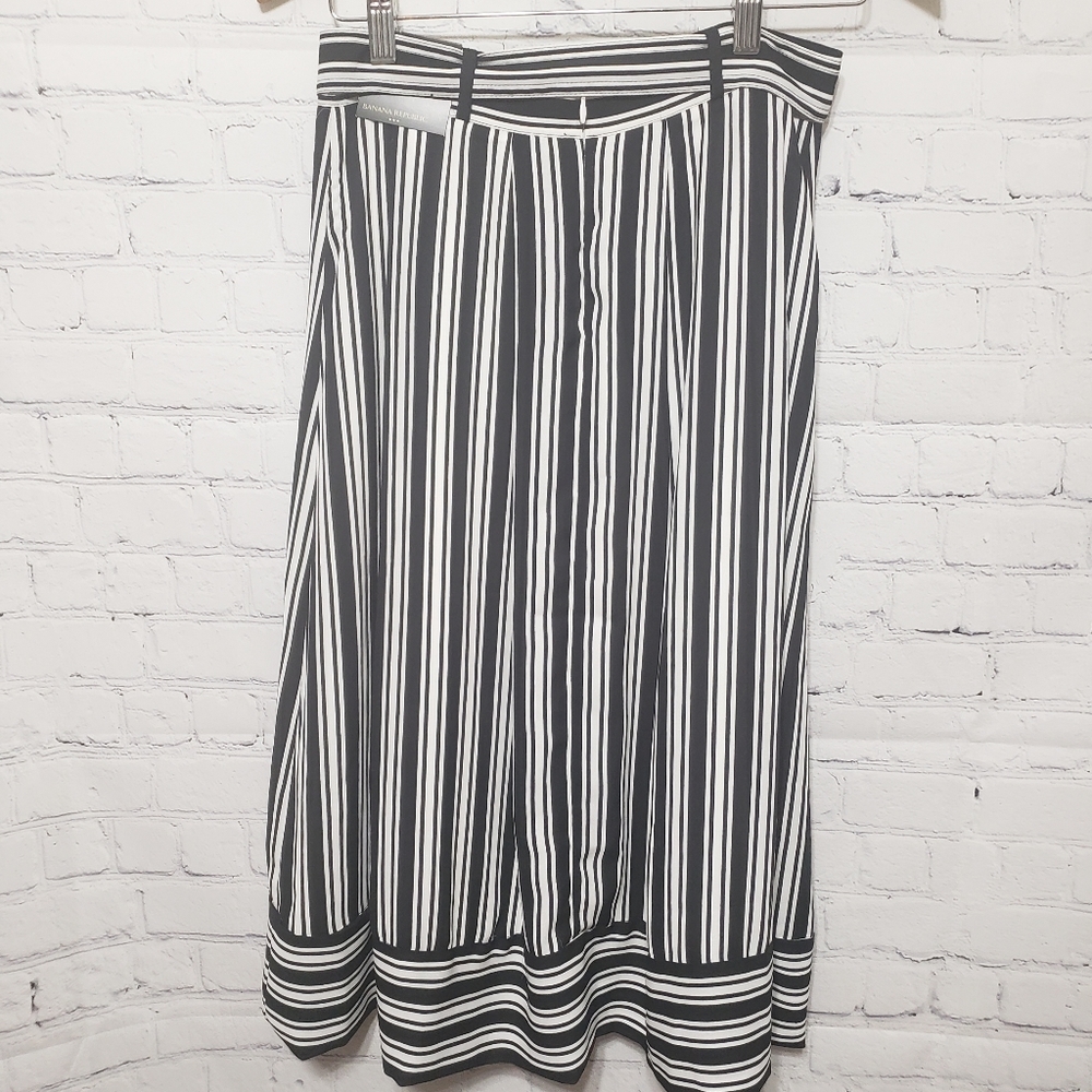 Banana Republic Factory Sz 0 NWT Striped Skirt - Picture 2 of 14